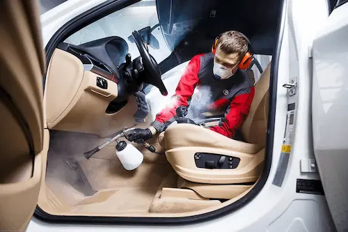 Kompletní čištění interiéru